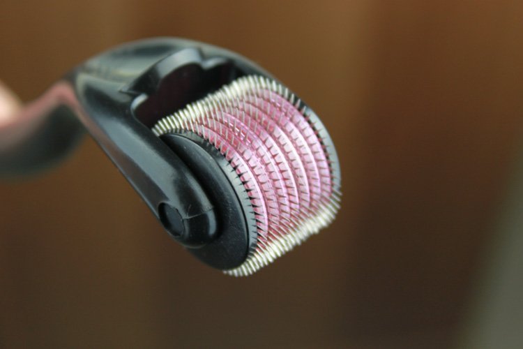 Derma Micro Needle Roller Titanium Diamond 540 Needles-Wrinkles, Acne,Pores MT
