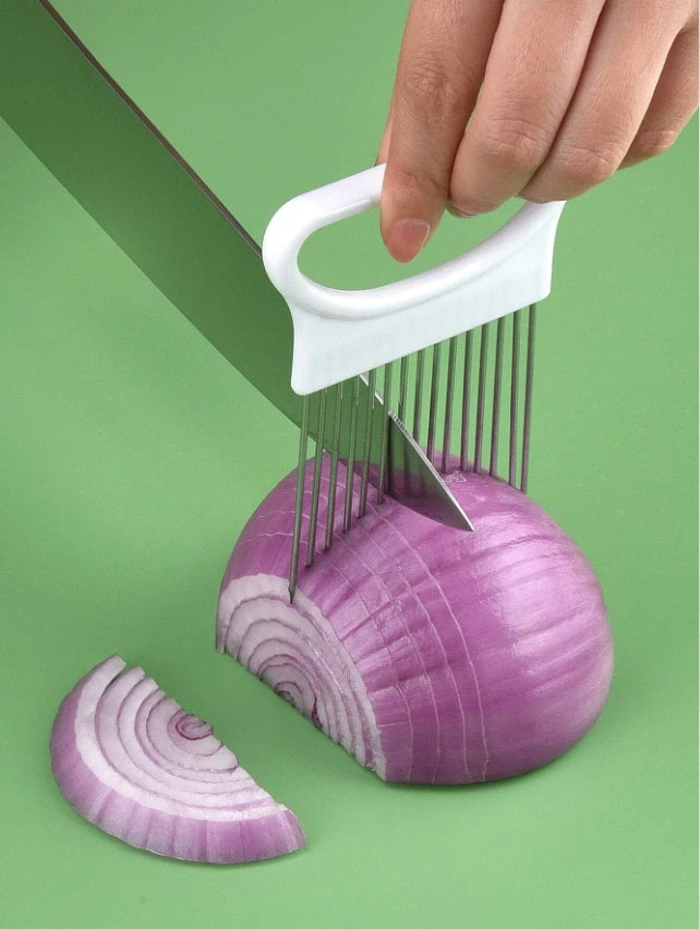 1pc Stainless Steel Onion Holder - Safe Slicing Guide for Vegetables & Meat-NEW